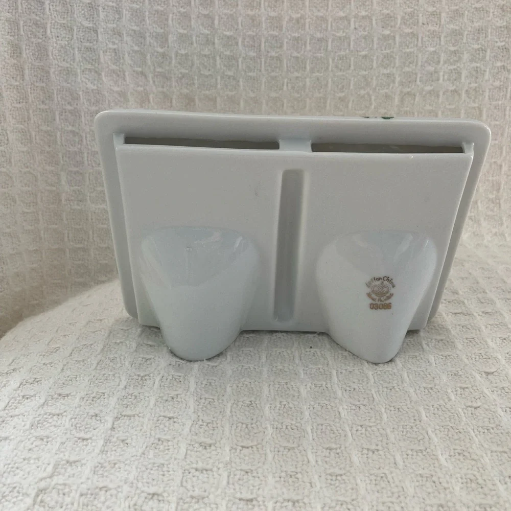 Vintage Lefton Clover Pattern Double Photo Frame